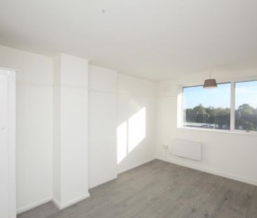 5 bedroom flat to rent - Photo 1