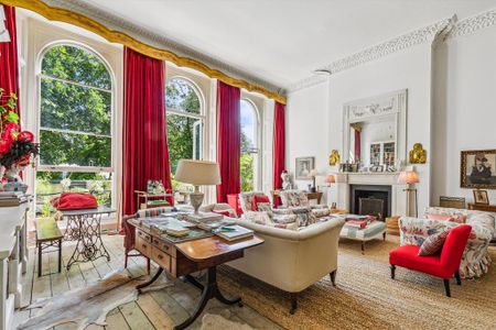 4 bedroom flat to rent - Photo 3