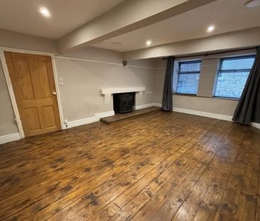 3 Bedroom Detached To Let - Photo 3