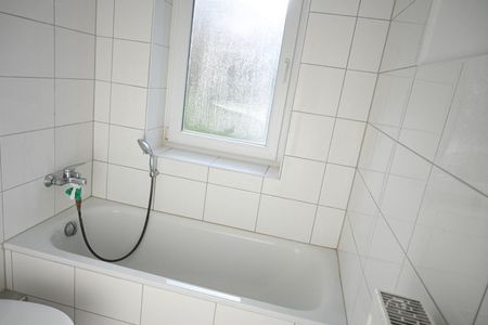 Perfekt! Großzügige 3-Zimmer-Wohnung sucht Mieter - Foto 3