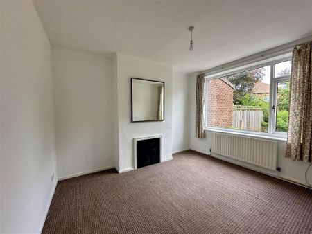 3 bedroom semi-detached house to rent - Photo 3