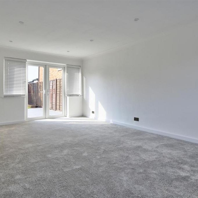 4 bedroom house to rent - Photo 1