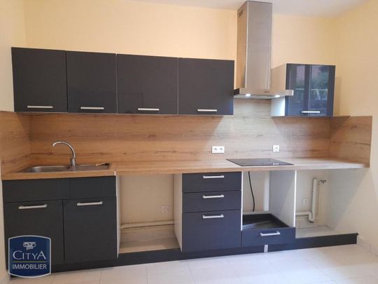 Location Maison 2 pièces 47m² LE MANS 72100 - Photo 1