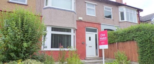 Old Chester Road, Bebington - Photo 1