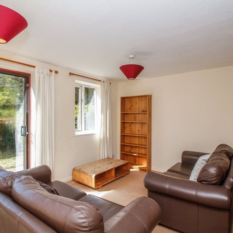 Ablett Close, East Oxford - Photo 1