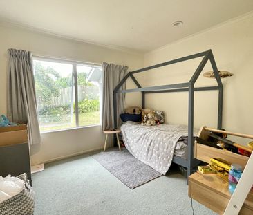 4 Portal Place, Murrays Bay, Auckland - Photo 3