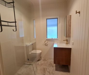 Beautiful Family Home - Photo 4