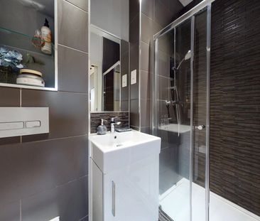 Apt 47, Q One Residence - Photo 1