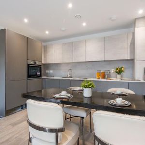 2 bedroom apartment to rent - Photo 2