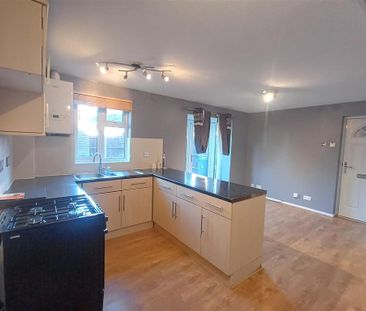 1 bedroom end of terrace house to rent - Photo 3