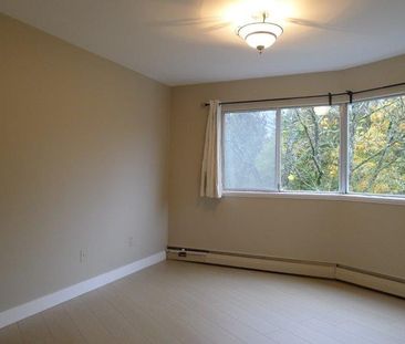 #701–1930 Marine Drive, West Vancouver Bc V7v 1j8 - Photo 1