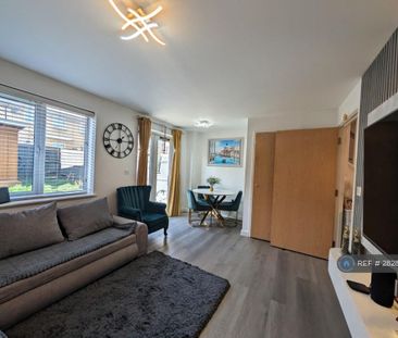 2 bedroom semi-detached house to rent - Photo 2