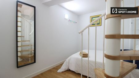 madrid, Community of Madrid 28013 - Photo 2