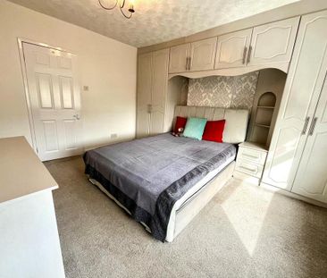 2 bedroom terraced house to rent - Photo 3