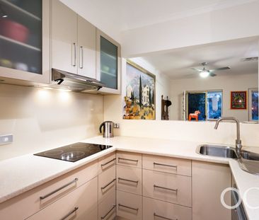 Open the Door to Stylish Courtyard Living Moments from The Parade - Photo 3