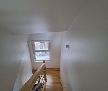 Location Appartement 3 pièces 70m² SABLE SUR SARTHE 72300 - Photo 5