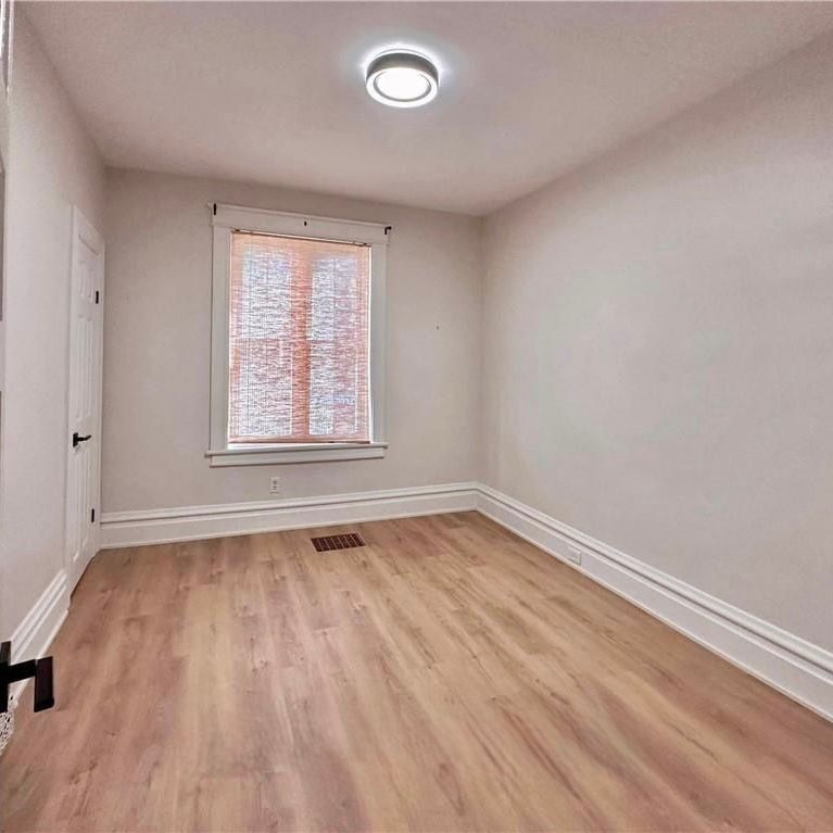 For Lease - 162 IVY Crescent Unit# 2, New Edinburgh - Lindenlea, Ontario - Photo 1