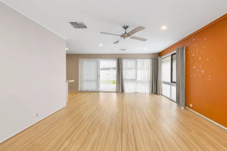 “Cosy & Convenient” - Photo 5