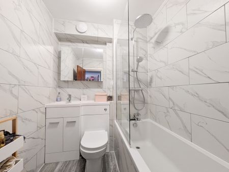 Minerva Lodge, Blackheath, SE3, London - Photo 5