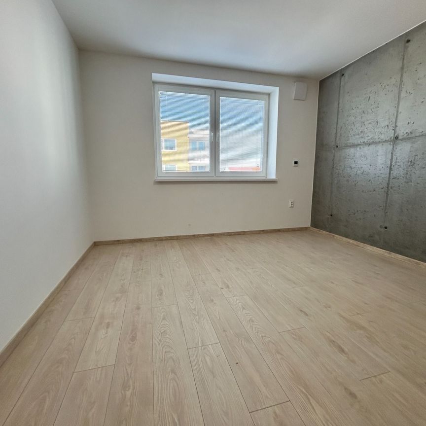 Prenájom 3-izb bytu 88, 5m2, Šamorín - Šámot (15 minút od BA) - Photo 1