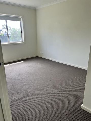 Strathfieldsaye - Photo 2