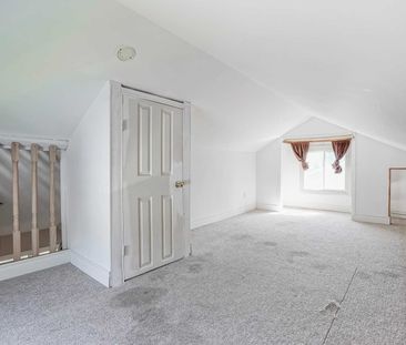 For Lease - 257 Parkway Avenue, Georgina, Ontario - Photo 2