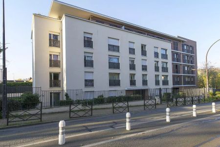 location Appartement T2 DE 45.86m² À LE CHESNAY - Photo 5