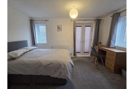 Campion Way, Bridgwater, TA5 - Photo 4