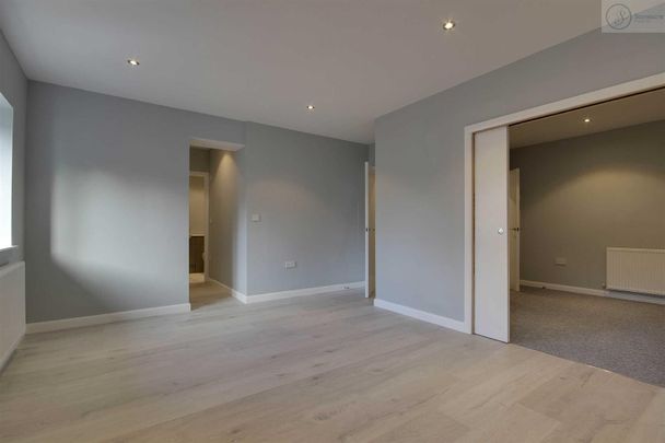 Beech House - Photo 1