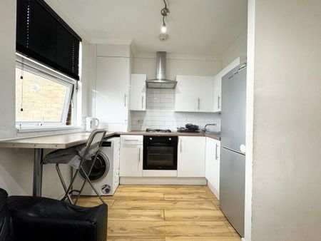 3 bedroom apartment to rent - Photo 5