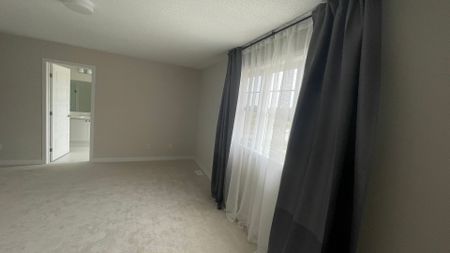 For Lease - 655 TERRIER Circle, Stittsville - Munster - Richmond, Ontario - Photo 3