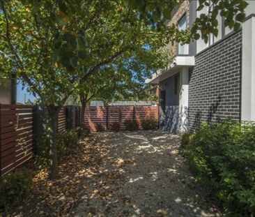 Well Appointed Home! - Photo 5