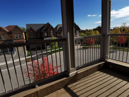 For Lease - 16 William Bartlett Drive, Markham, Ontario - Photo 2