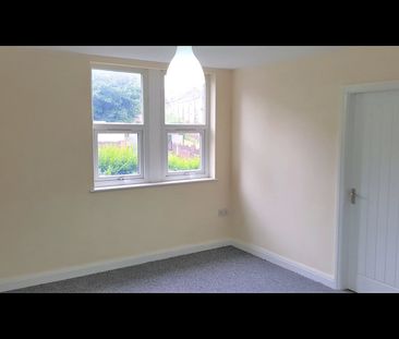 1 Bed Flat, Monk Bridge Road, LS6 - Photo 4