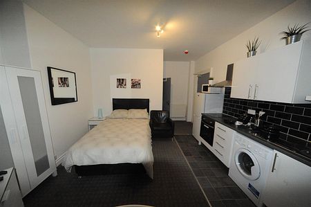 23-25 The Crescent, United Kingdom, TS5 6SG, Middlesbrough - Photo 3