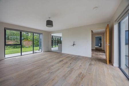 4 Homestead Farm, Drumbeg Road, Belfast BT17 9NE - Photo 2