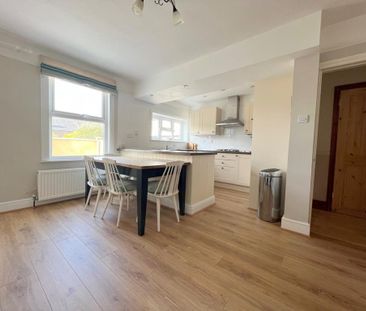 3 bedroom terraced house to rent - Photo 6