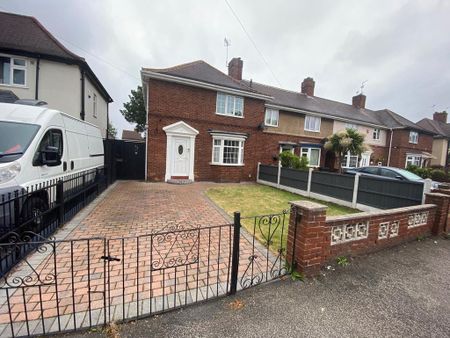 3 bedroom semi-detached house to rent - Photo 3