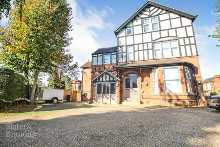 2 bedroom semi-detached house to rent - Photo 5