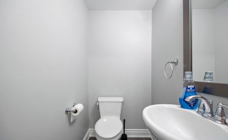 For Lease - 290 Royalton Common Unit# 67, Oakville, Ontario - Photo 3