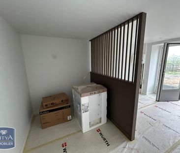 Location Appartement 1 pièce 16m² CHANGE 53810 - Photo 4
