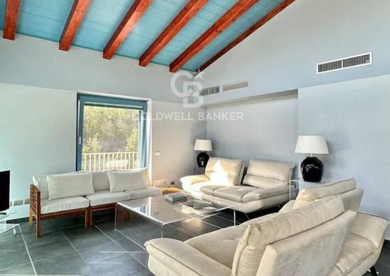 via crociale, Pietrasanta, Tuscany 55045