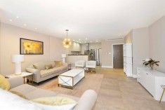 Lyndhurst Road, NW3, London - Photo 2