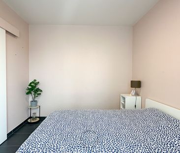 Recent appartement met 1 slaapkamer dichtbij het centrum van Beveren - Photo 1