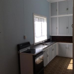 RAILWAY LANE - Photo 2