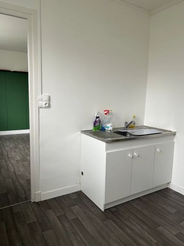 Location Appartement 2 pièces 44m² LE PORTEL 62480 - Photo 2