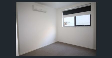 This impressively designed modern townhouse is situated in the Valley Lake Estate. - Photo 3