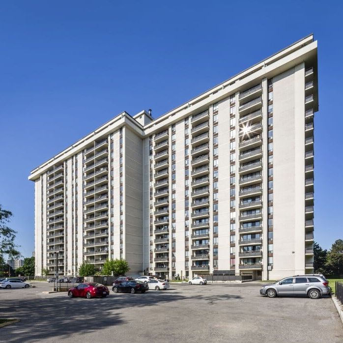 25 St. Dennis - Photo 1