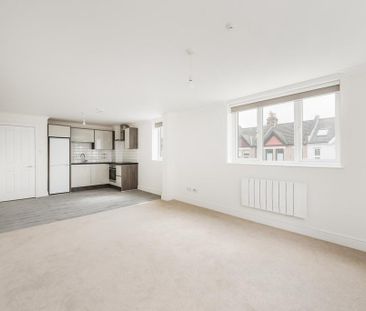 Studio to rent - Photo 5