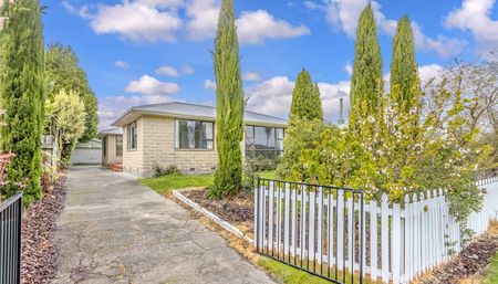 Four Bedroom Home In Hornby! - Photo 2